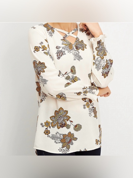 Maurices Tops - Maurice’s floral tunic blouse